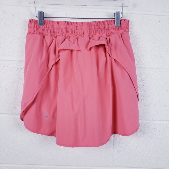 Lululemon Hotty Hot HR Skirt Long‎ Size 8 Raspberry Cream RPCR 00823 - Picture 2 of 6